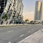 Blueground Vera Residences Bk View Pool Gym Dxb-1263