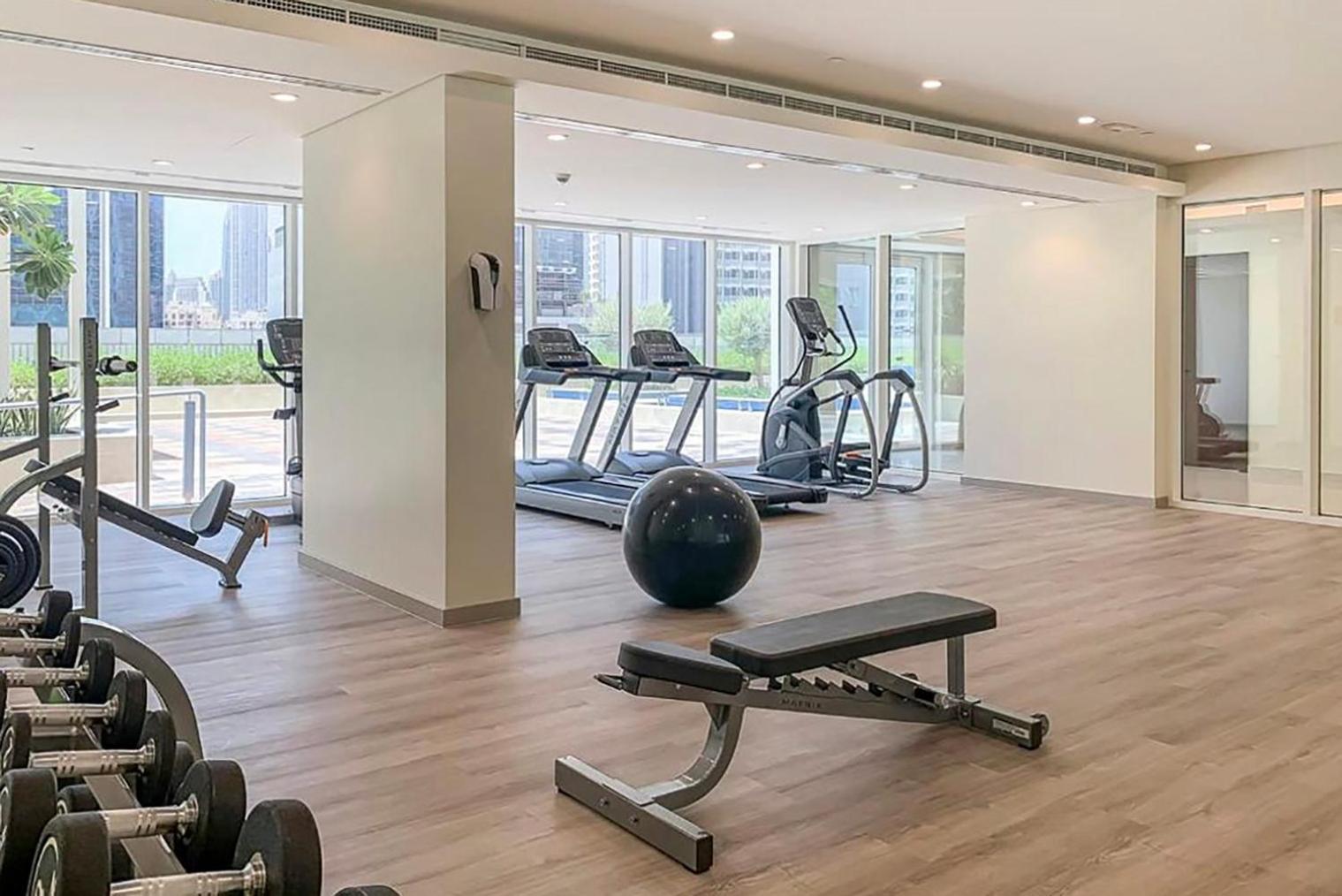 Blueground Vera Residences Bk View Pool Gym Dxb-1263 Apartment