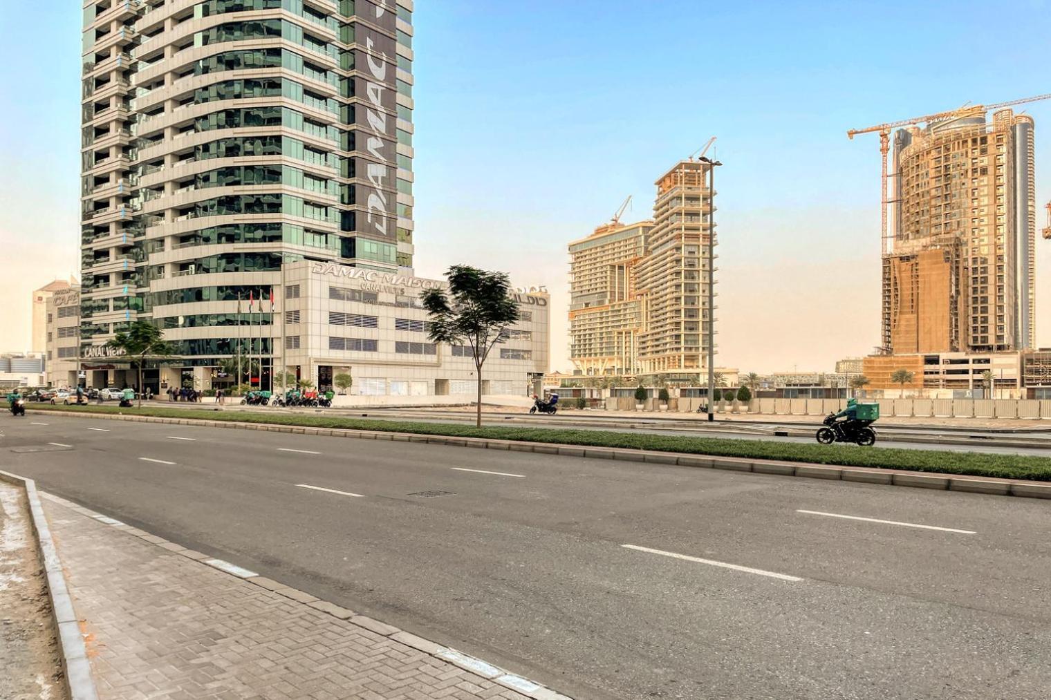 Blueground Vera Residences Bk View Pool Gym Dxb-1263