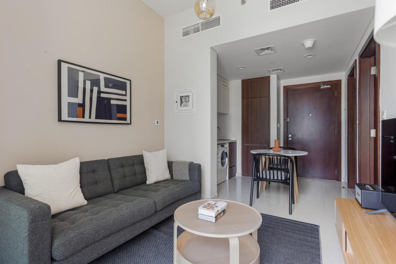 Apartment Blueground Vera Residences Bk View Pool Gym Dxb-1263 *